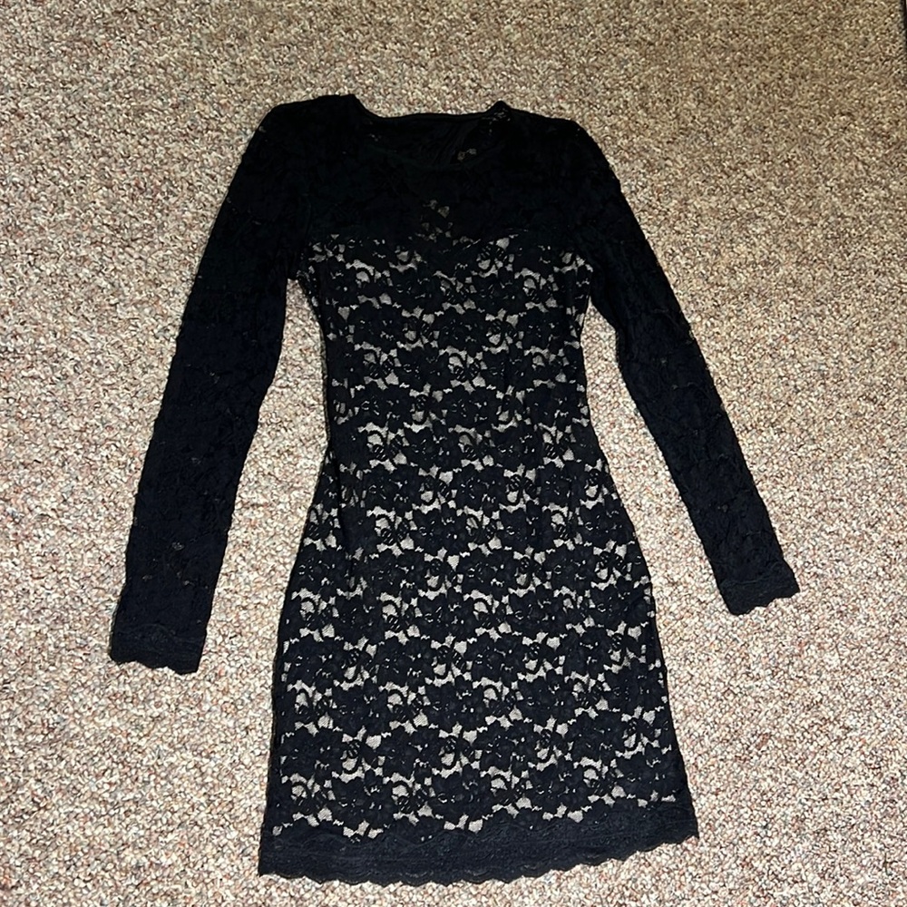 Black lace long sleeve express dress